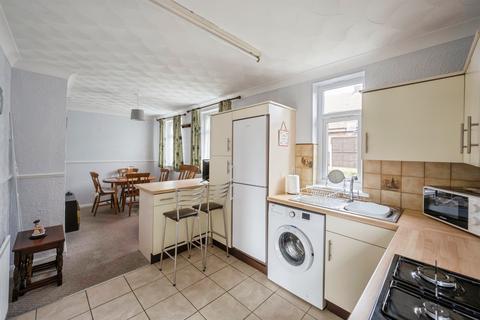 3 bedroom semi-detached house for sale, Laburnum Grove, Conisbrough, Doncaster