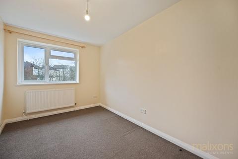 3 bedroom semi-detached house to rent, Lawrence Road, London SE25