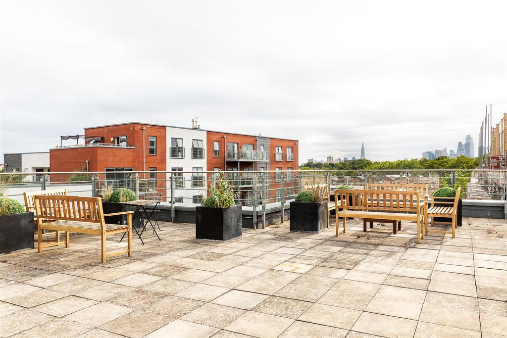 Communal Roof Terrace