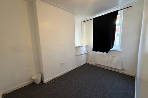 3 bedroom terraced house to rent, Bakewell Street, Gorton M18