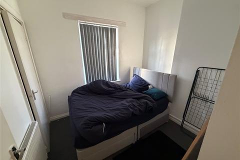 3 bedroom terraced house to rent, Bakewell Street, Gorton M18