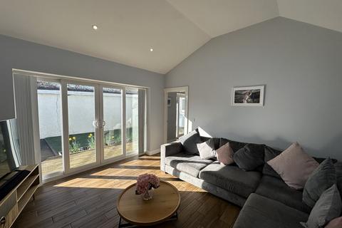 undefined, Lon Isaf, Menai Bridge, Anglesey, LL59