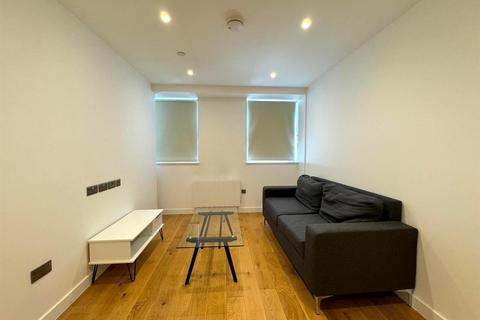 1 bedroom apartment to rent, Rockingham Road, Uxbridge UB8
