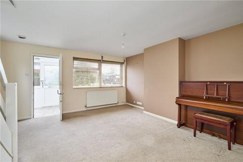 3 bedroom semi-detached house for sale, Sunningdale Walk, Leeds, West Yorkshire, LS17