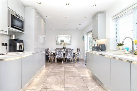 3 bedroom semi-detached house for sale, Oddesey Road, Borehamwood