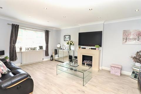 3 bedroom semi-detached house for sale, Oddesey Road, Borehamwood