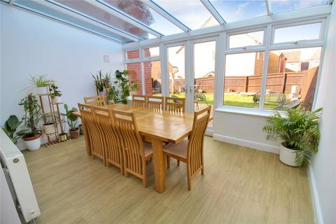 4 bedroom house for sale, Pennine Way, Swindon SN25