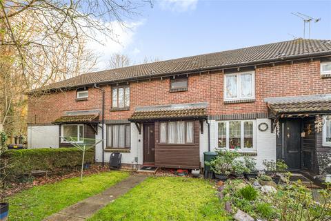 1 bedroom terraced house for sale, Overthorpe Close, Woking GU21