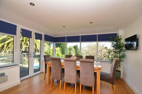 4 bedroom detached house for sale, ASHEY, RYDE