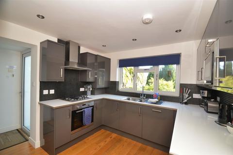 4 bedroom detached house for sale, ASHEY, RYDE