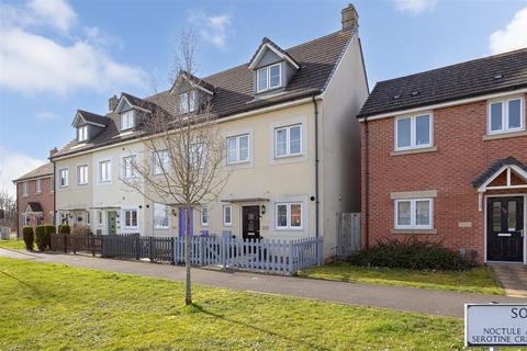 Soprano Way, Trowbridge