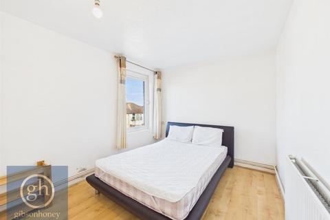 1 bedroom apartment to rent, Hilton Close, Uxbridge UB8