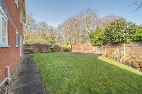 4 bedroom detached house for sale, Lyndhurst Close, Orpington, Kent, BR6