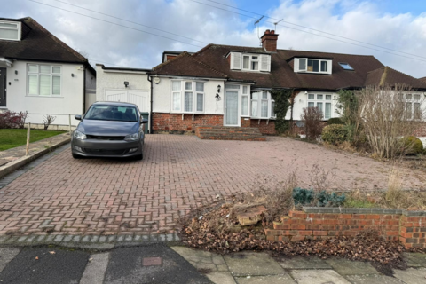 3 bedroom bungalow for sale, Stanley Road, Northwood, HA6