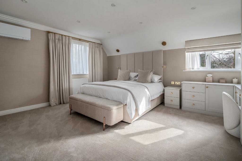 Pricnipal Bedroom