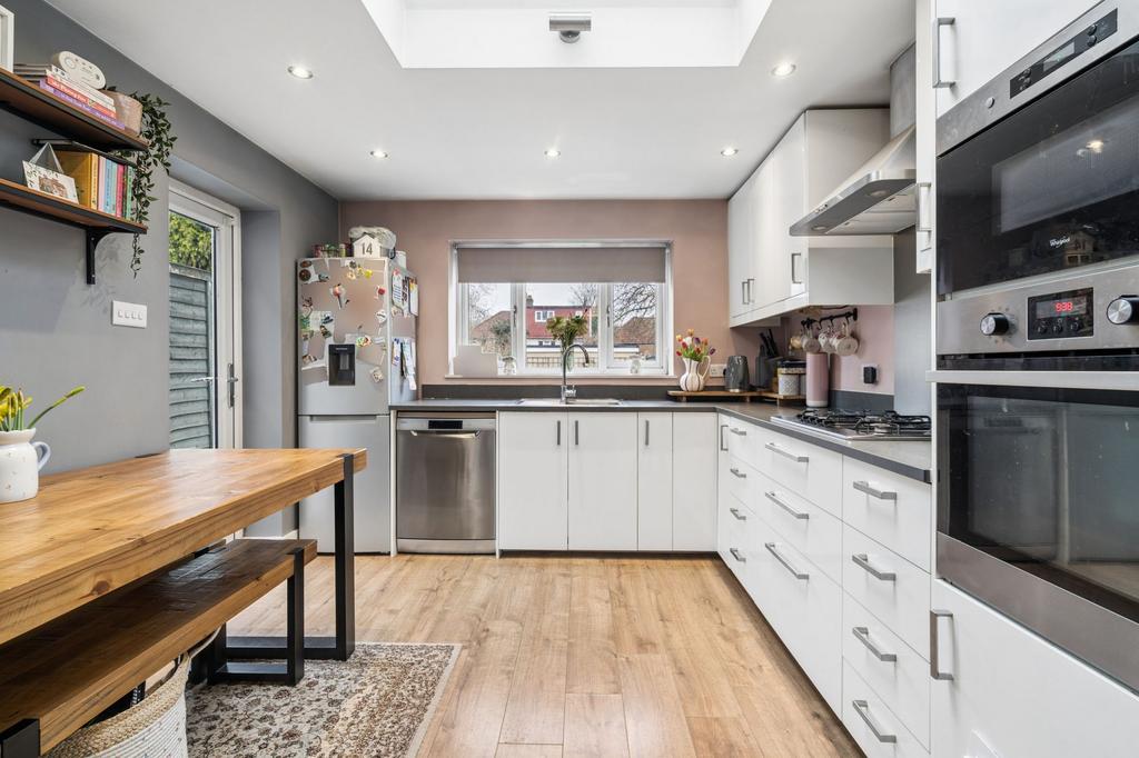 Kitchen / Breakfast Room