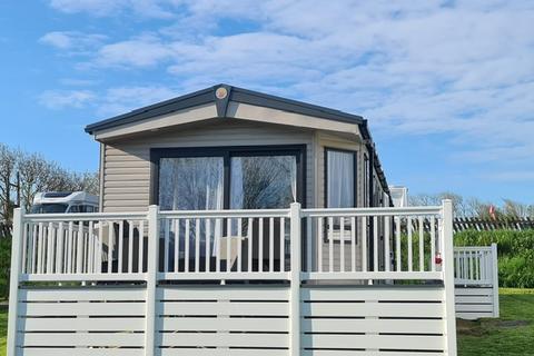 2 bedroom static caravan for sale, Crantock TR8