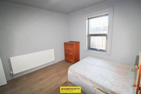 undefined, Oak Road Luton LU4 8JD