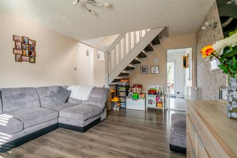 2 bedroom semi-detached house for sale, Rogerton Close, Leigh