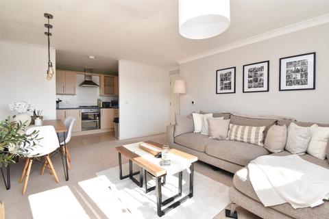 2 bedroom flat for sale, Snowdrop Rise, St. Leonards-On-Sea