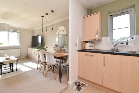 2 bedroom flat for sale, Snowdrop Rise, St. Leonards-On-Sea