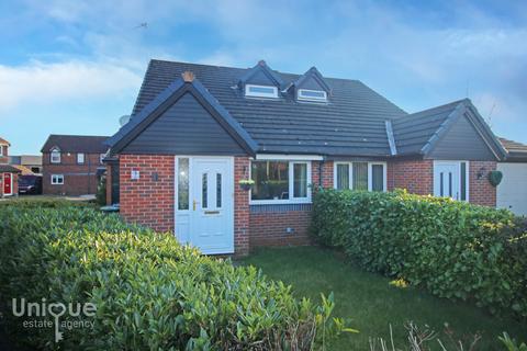 2 bedroom semi-detached house for sale, Ferndale Close, Freckleton PR4
