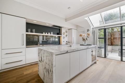3 bedroom terraced house for sale, Old Chelsea Mews, 18 Danvers Street, London SW3