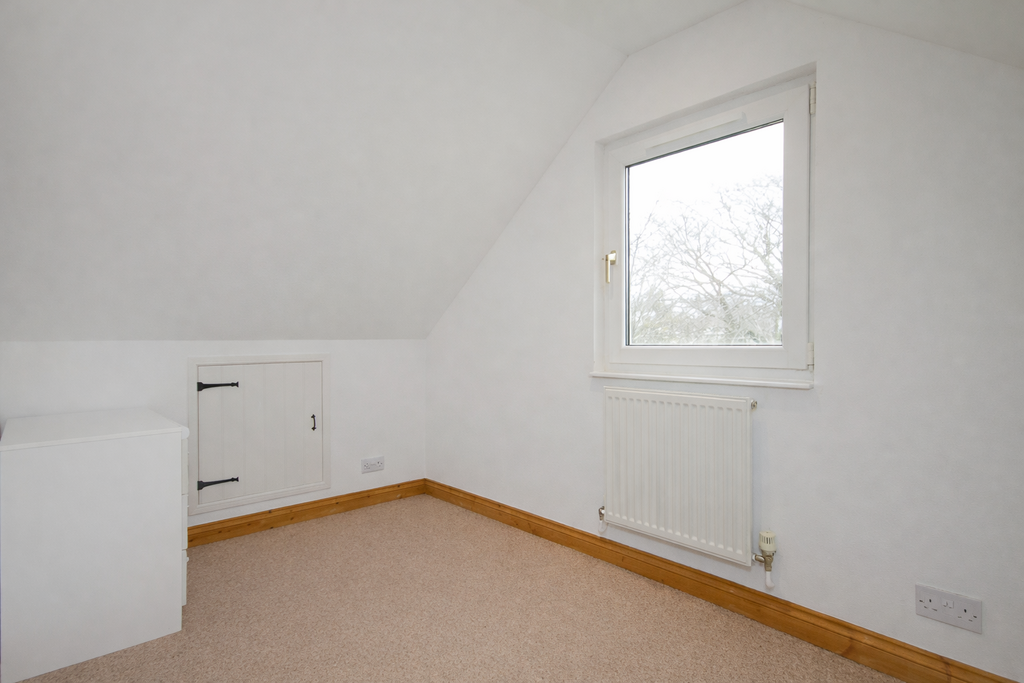 Loft Room Dressing Area