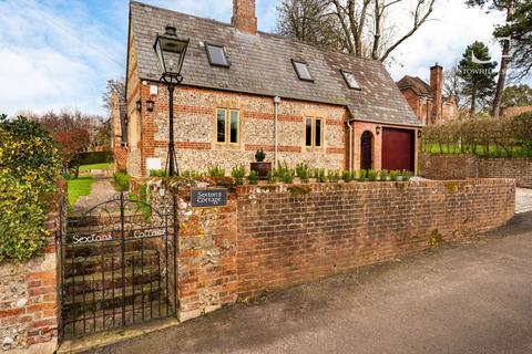undefined, Speen, Newbury RG14 1SA
