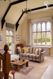 4 bedroom detached house for sale, Speen, Newbury RG14 1SA