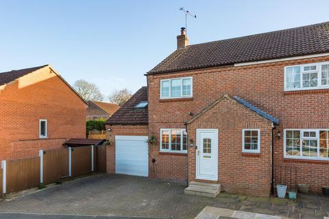 undefined, Ladywell Road, Boroughbridge