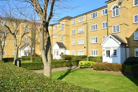 2 bedroom apartment to rent, Elizabeth Fry Place, London, SE18