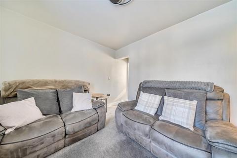 2 bedroom end of terrace house for sale, Mason Road, Kidderminster