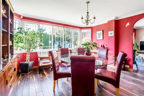 undefined, WEST FARM CLOSE, ASHTEAD, KT21