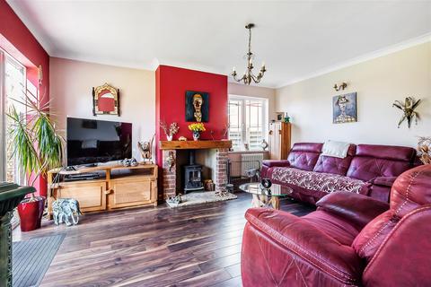 undefined, WEST FARM CLOSE, ASHTEAD, KT21
