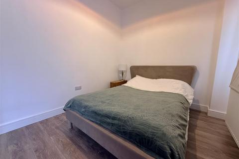 undefined, Follaton Rise, Totnes