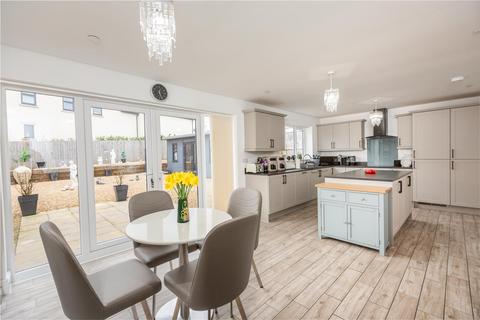 4 bedroom detached house for sale, Clos Clemment, Five Roads, Llanelli