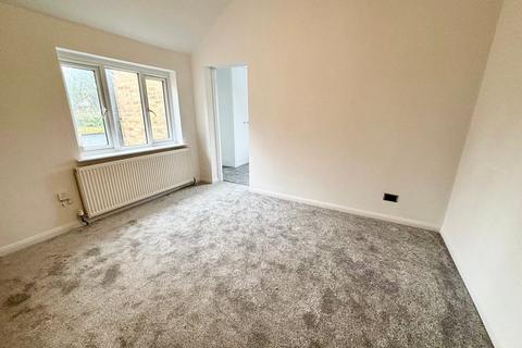 undefined, Avenue Road, Staines-upon-Thames, TW18