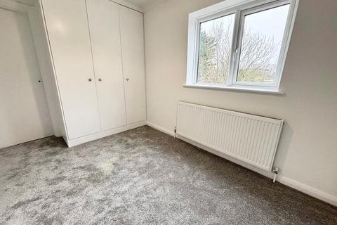 undefined, Avenue Road, Staines-upon-Thames, TW18