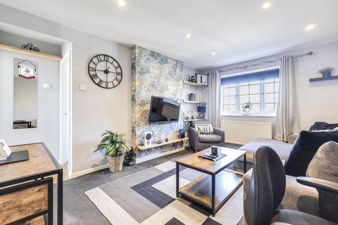 undefined, Kirk Lane, Yeadon, Leeds, West Yorkshire, LS19