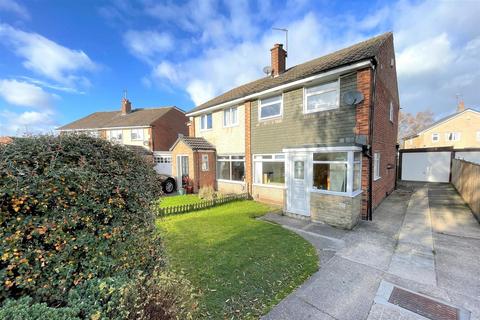 3 bedroom detached house to rent, Longwood Close, Leeds, West Yorkshire, LS17 8SP