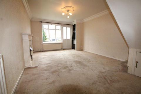 2 bedroom townhouse for sale, Huddersfield Road, Birstall