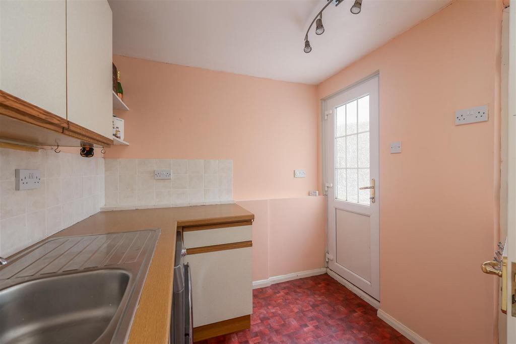 Whitewall 22 Utility Room.jpg