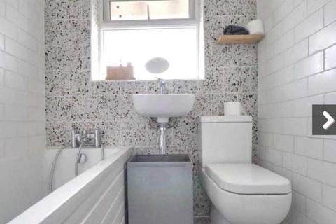 House share to rent, Allenby Road, Southall