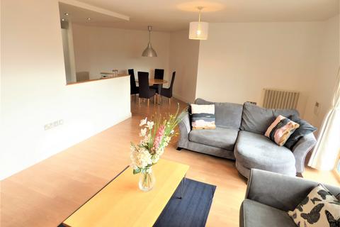 2 bedroom apartment to rent, Western Beach, Hanover Avenue, London E16