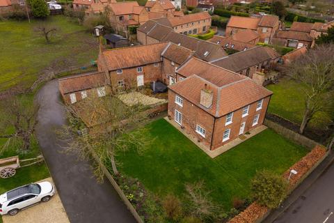 undefined, Low Street, Retford DN22