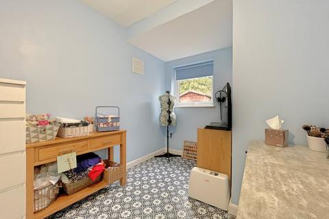 2 bedroom property for sale, Church Road, Tiptree, Colchester, CO5