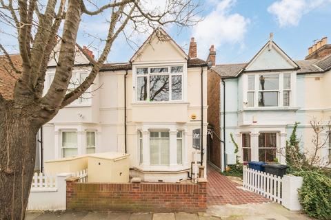 1 bedroom flat to rent, Carlton Road, London W4