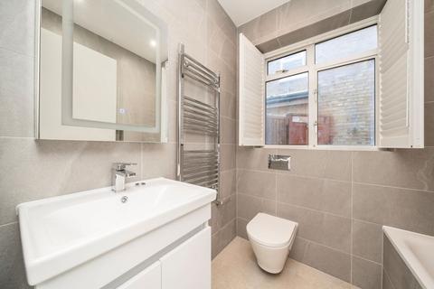 1 bedroom flat to rent, Carlton Road, London W4