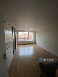 undefined, The Sandlings, London, N22